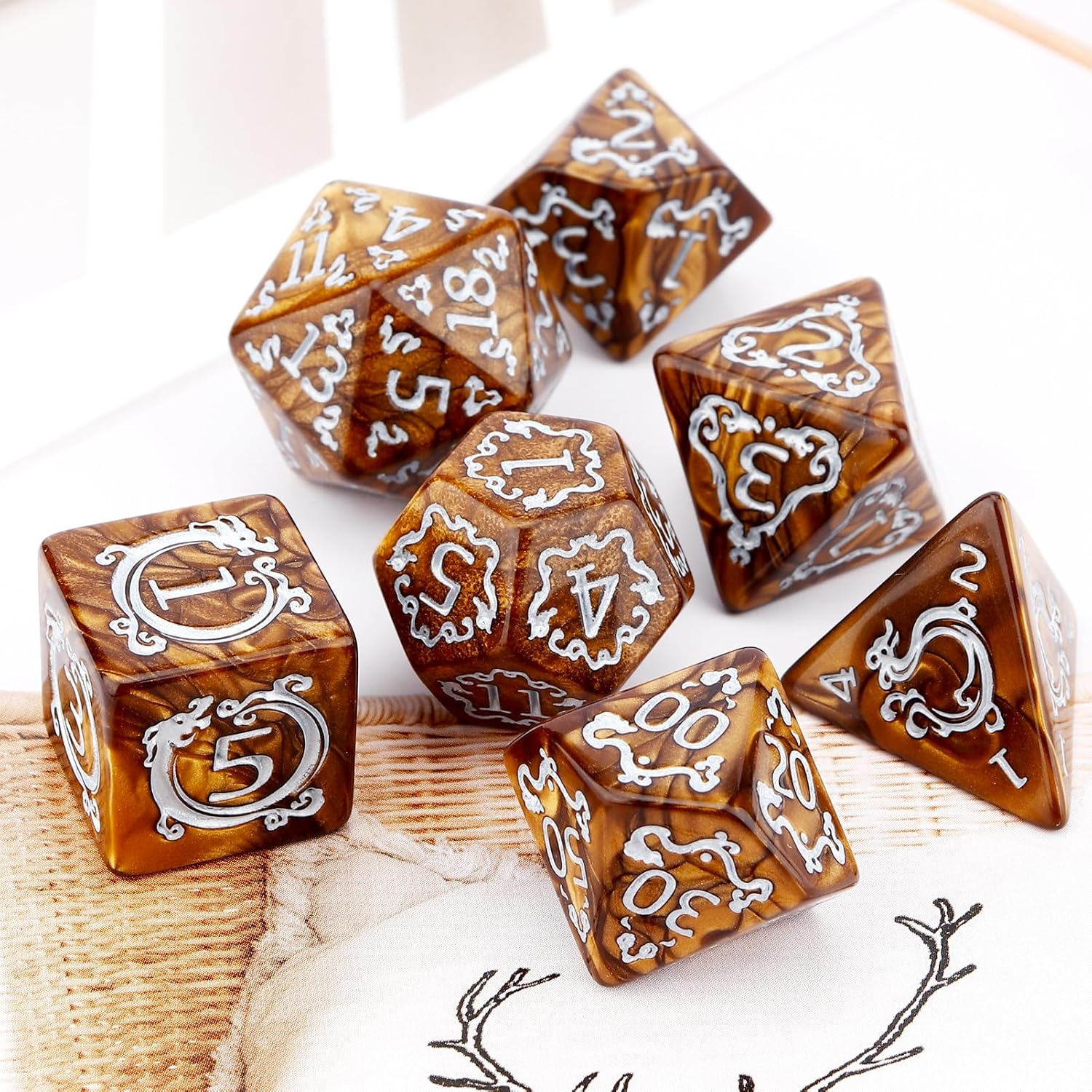 Board Game Dnd - ชุดลูกเต๋า DND 7 ชิ้น ลายมังกร ลูกเต๋าหลายเหลี่ยม