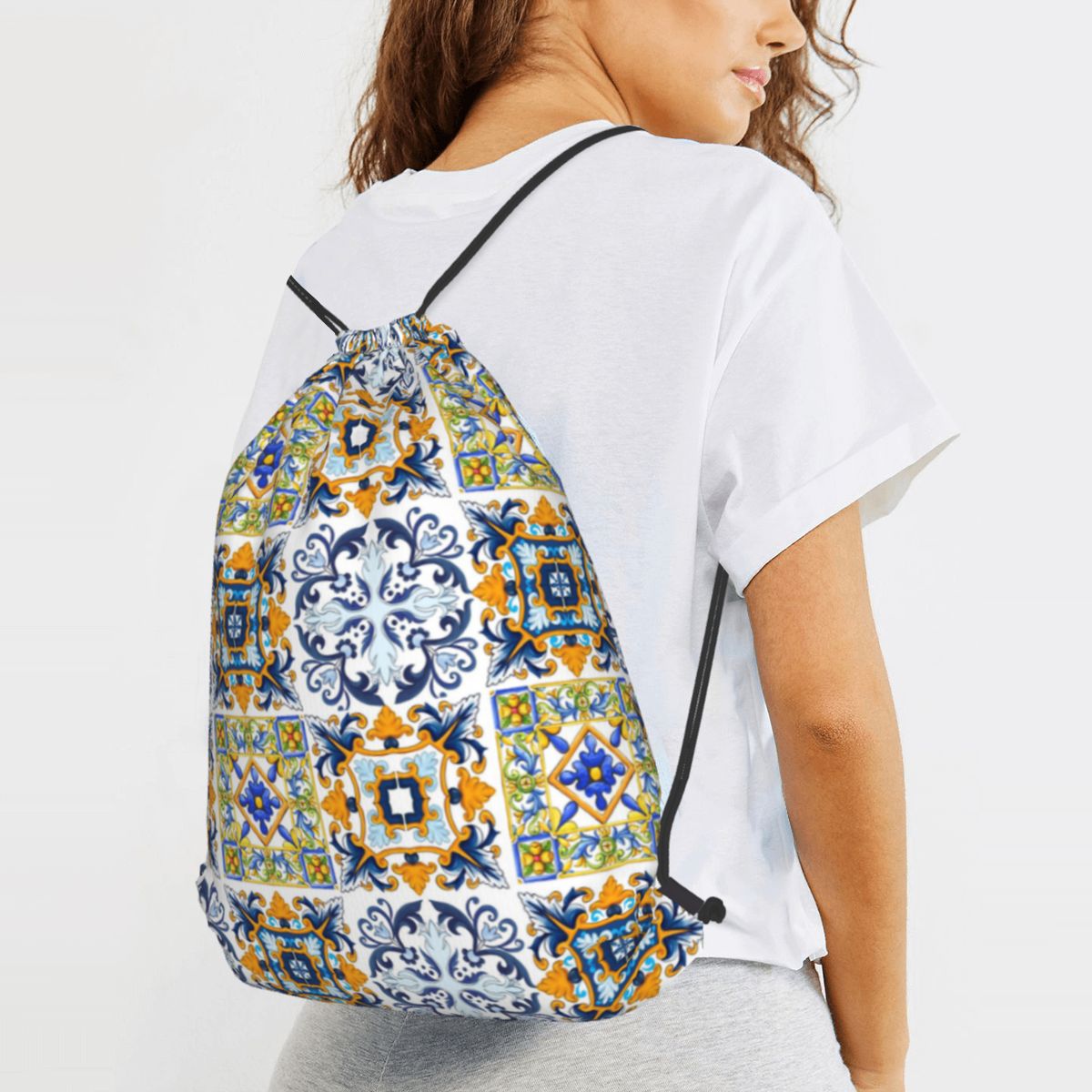 กระเป๋าเป้สะพายหลังลายกระเบื้อ - Tile Bag Drawstring บทวิจารณ์และราคา
