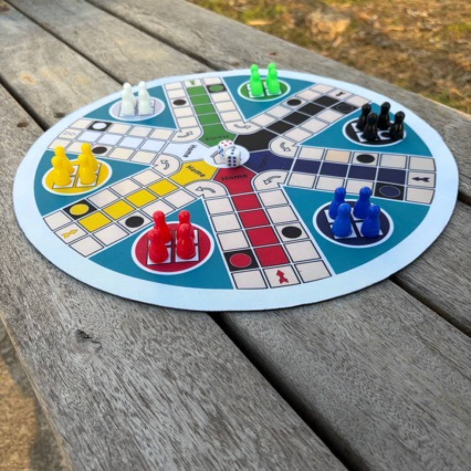 ชุดเกมลูโด 6 ผู้เล่น เกมกระดาน - Board Game Ludo บทวิจารณ์และราคา